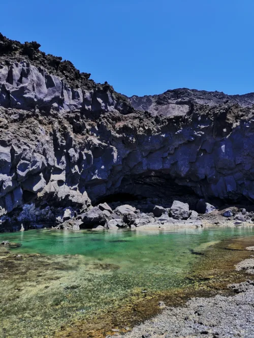 Charca_natural_Playa_de_Echentive